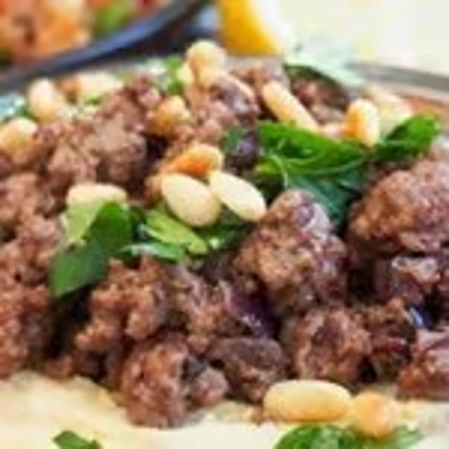 Hummus kaworma.